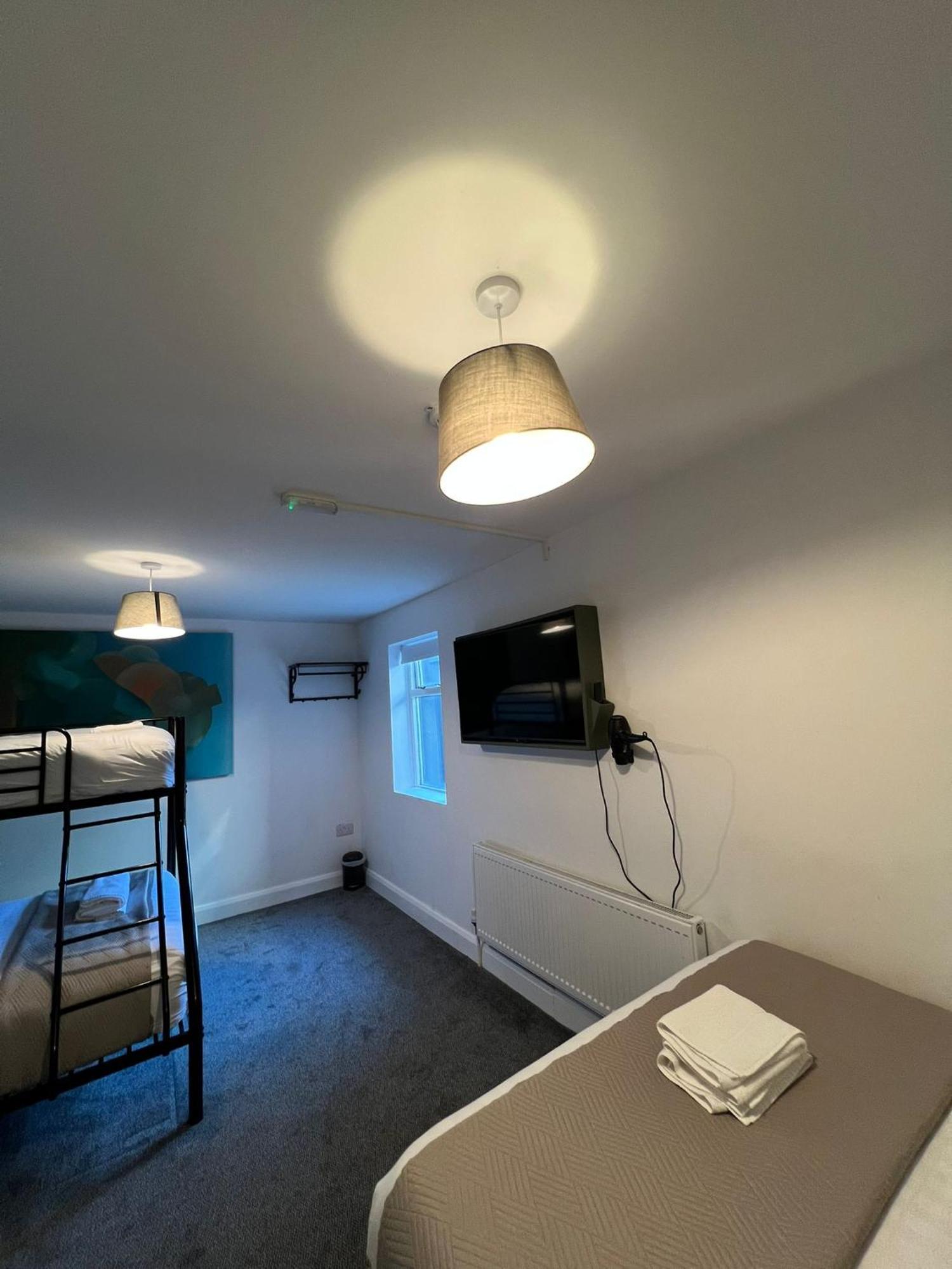 Mary Mullen'S Rooms Eyre Square. Galway Eksteriør bilde